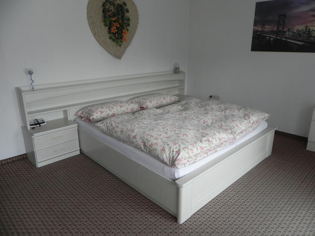Ferienwohnung Schautzgy Reutte Szoba fotó